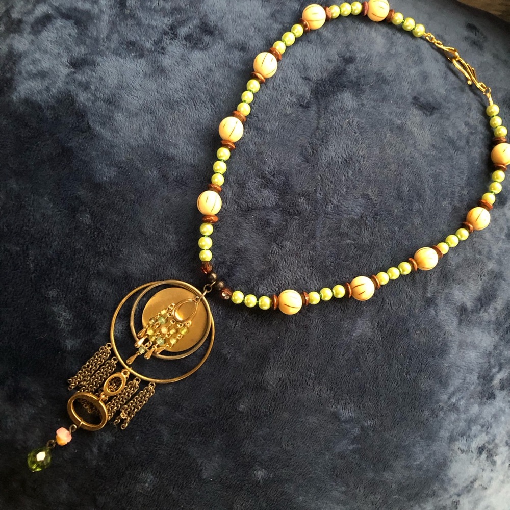 Handcrafted repurpose old brass fringe pendant Czech glass Pearl necklace - Picture 5 of 7